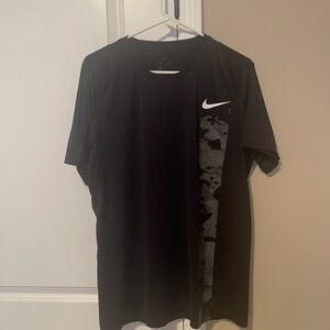Nike Men’s Dri-Fit Black Tee